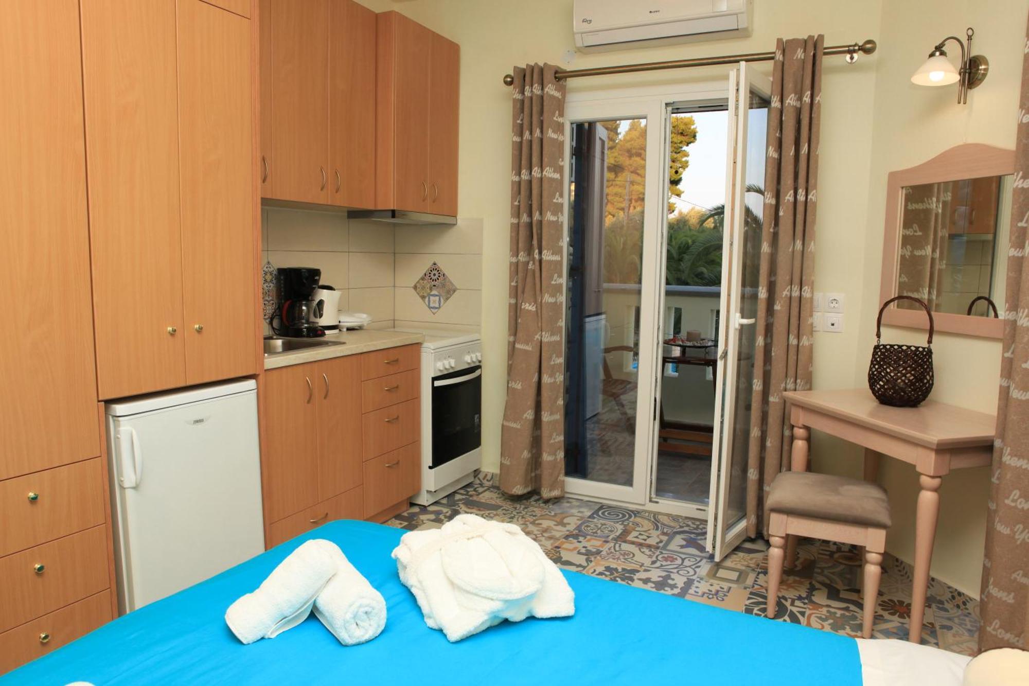 Stafylos Suites & Boutique Hotel Bilik gambar